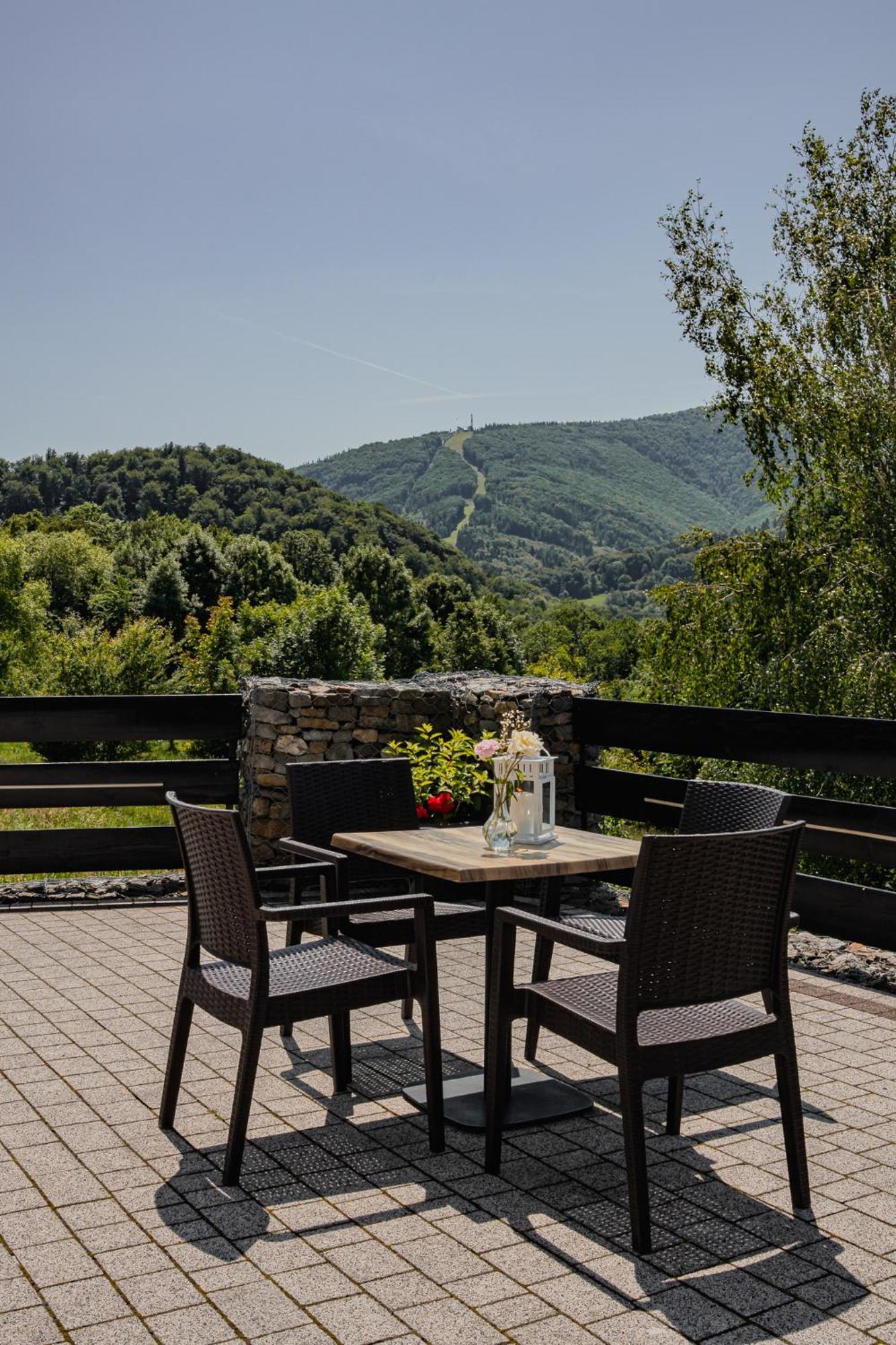 Perla Beskidu Bed & Breakfast