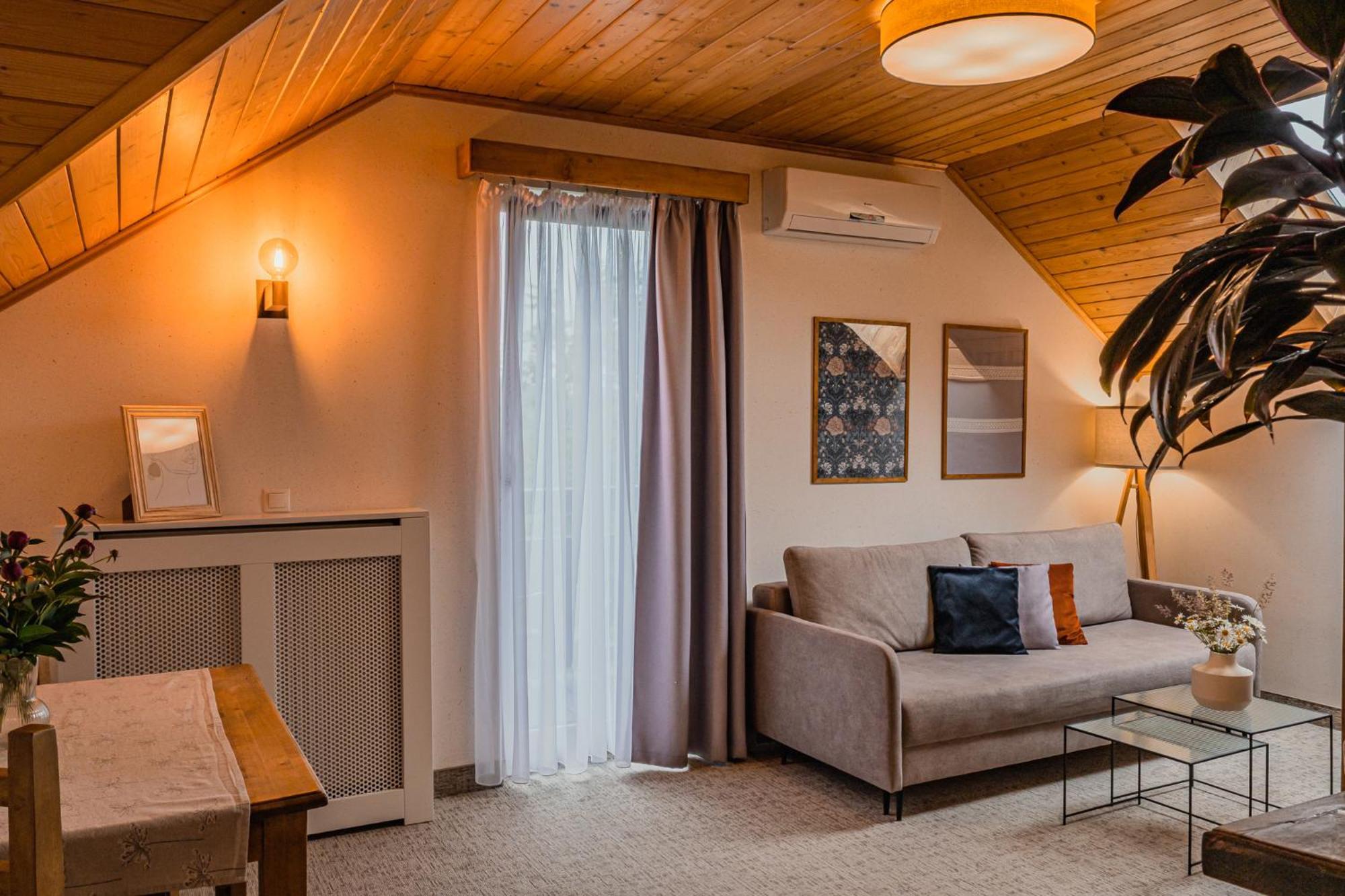 Perla Beskidu Bed & Breakfast 3*